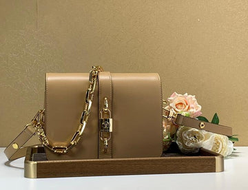 VS Luxury - LOV Bags - 2501