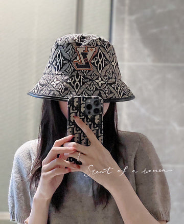 VS - LOV Cap - 792