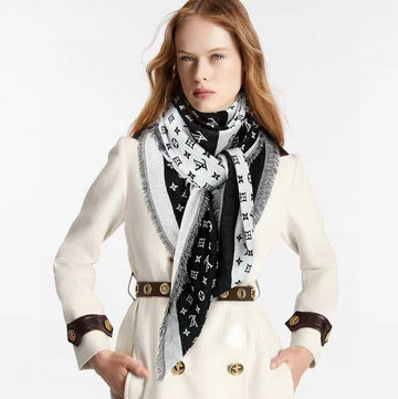 VS - LOV Scarf - 300