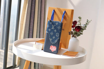 VS - LOV Wallet - 214