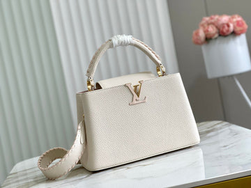VS - LOV Women Bag - 1083