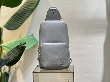 VS - LOV Women Bag - 2809