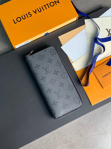 VS - LOV Wallets - 272