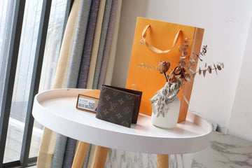 VS - LOV Wallet - 234