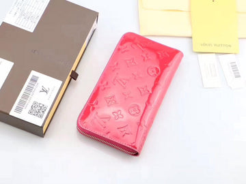 VS - LOV Wallets - 684