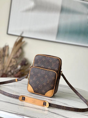 VS Fashion Lu-Vi bags - 840