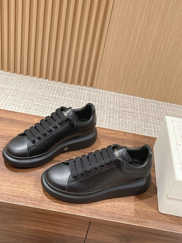 VS - AQ Women Shoes - 001