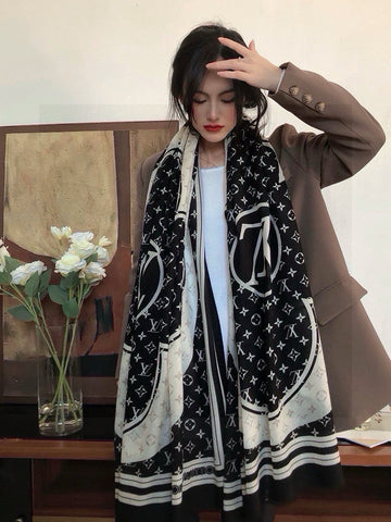 VS - LOV Scarf - 221
