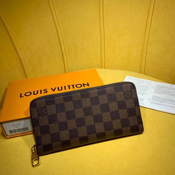 LOV2 Bags - Luxurious Bags  2115