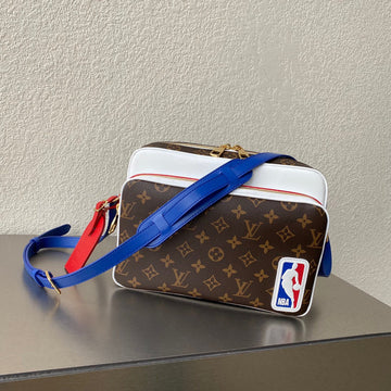 LOV2 Bags - Luxurious Bags  1536