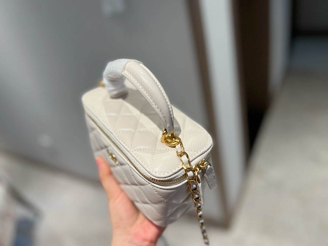 Designer bags by Chanel 322