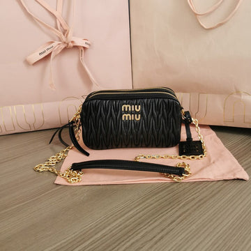 VS - MMU Bags - 007