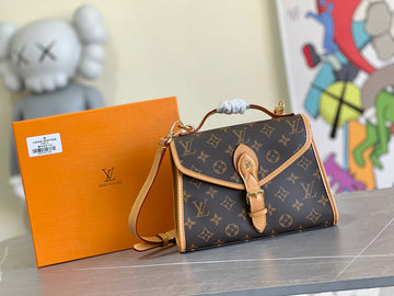 VS - LOV Women Bag - 1150
