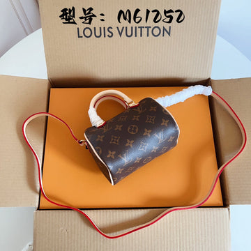 VS - LOV Women Bag - 1808