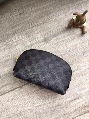 LOV2 Bags - Luxurious Bags  1147