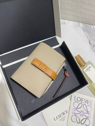VS - LOW Wallet - 066