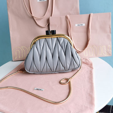 VS - MMU Bags - 070