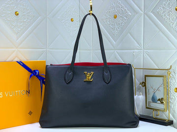 VS - GUKI Women Bags - 1926