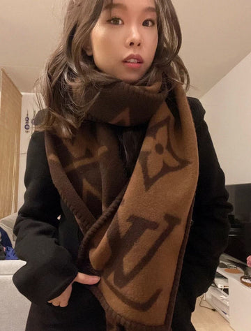 VS - LOV Scarf - 274