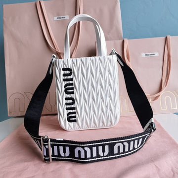CS - MMU Women Bag - 010