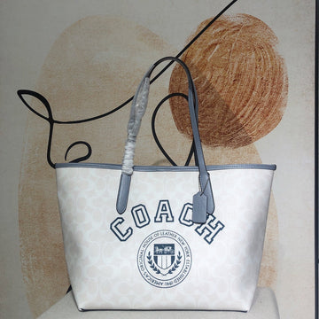 VS - CAH Bags - 667