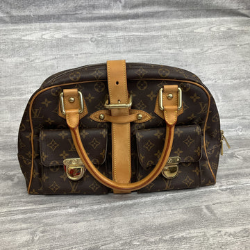 Handbag Luxury Designer By Louis Vuitton  Size: Large