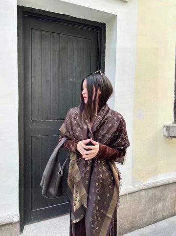 VS - LOV Scarf - 017