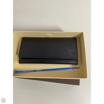 Wallet Luxury Designer By Louis Vuitton, Size: Medium