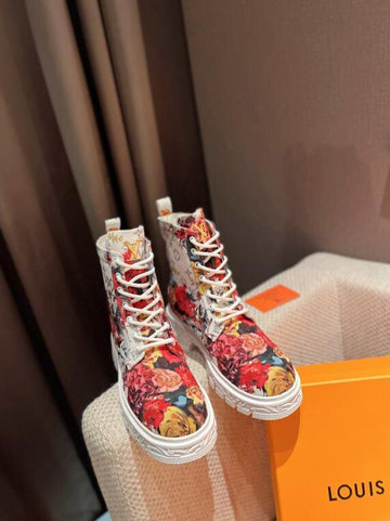 VS Luxury - LOV Women Shoes - 692