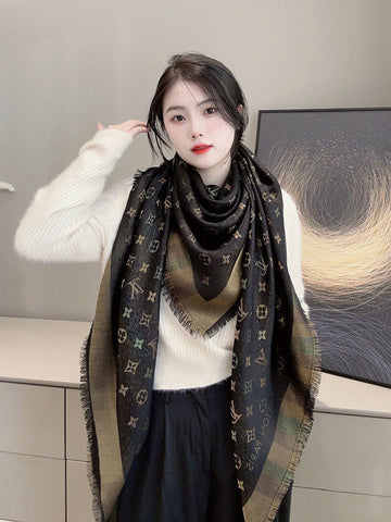 VS - LOV Scarf - 481