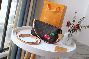 VS Fashion Lu-Vi bags - 2200