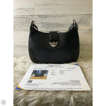 Handbag Luxury Designer By Louis Vuitton, Size: Medium