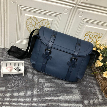 VS - GUKI Women Bags - 1940