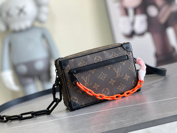 VS - LOV Women Bag - 1142