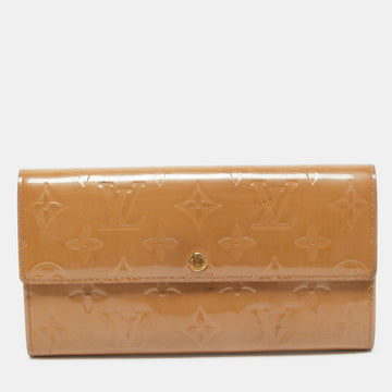 Noisette Monogram Vernis Sarah Wallet