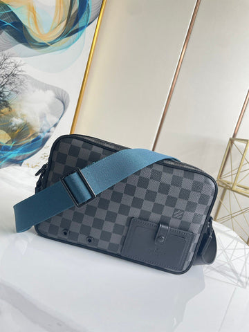 VS - LOV Women Bag - 743