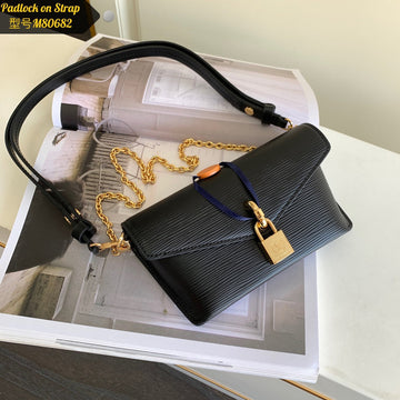 VS Fashion Lu-Vi bags - 507