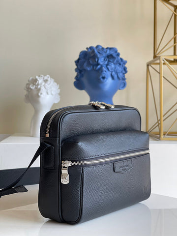 LOV2 Bags - Luxurious Bags  1243