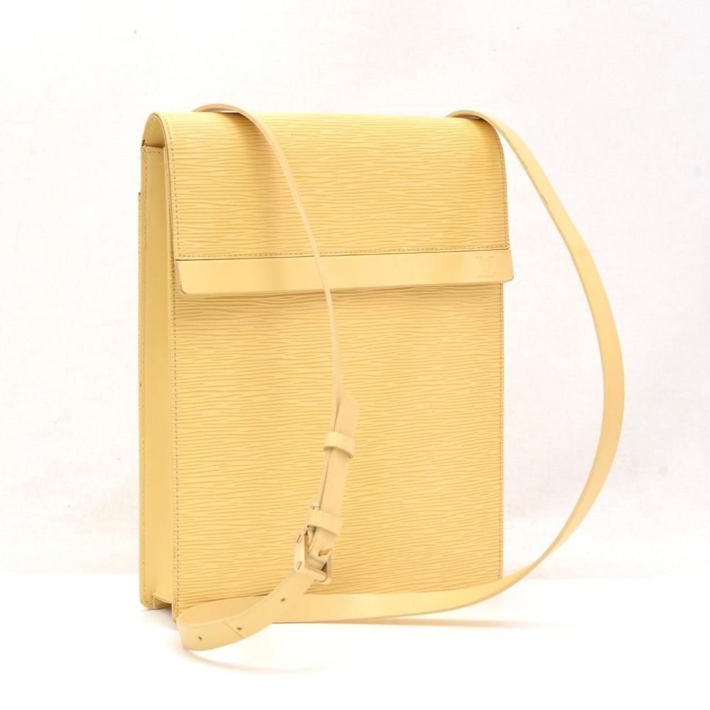 Louis Vuitto Ramatuelle Epi Leather Shoulder Bag