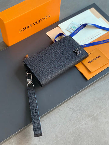 VS - LOV Wallets - 455