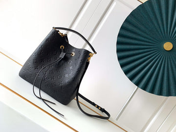 VS - LOV Women Bag - 1875