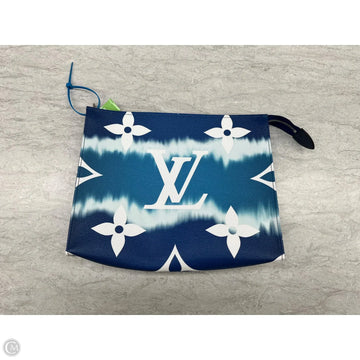 Makeup Bag Luxury Designer By Louis Vuitton, Size: Large