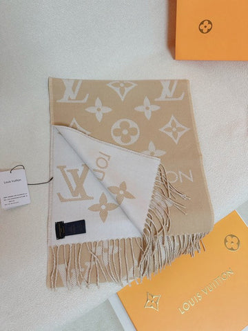 VS - LOV Scarf - 575