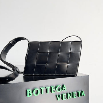 VS - BOV Women Bag - 160