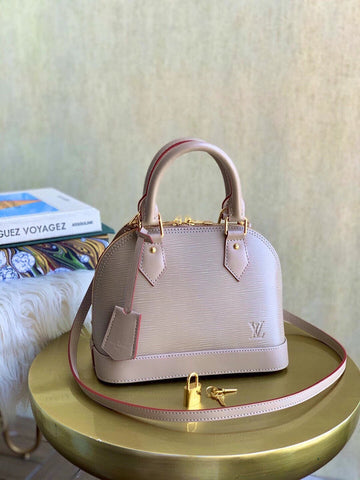 LOV2 Bags - Luxurious Bags  1343