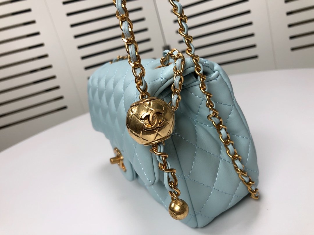Designer bags by Chanel 222