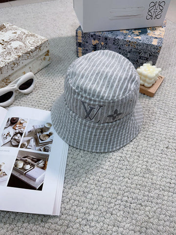 VS - LOV Cap - 905