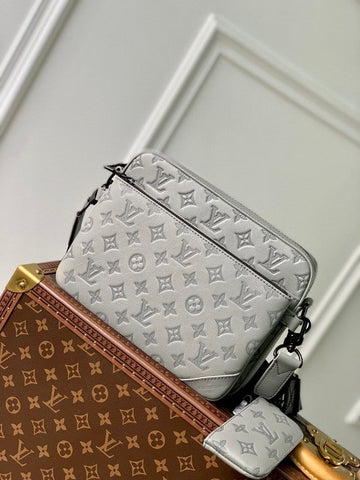 VS - LOV Women Bag - 1684