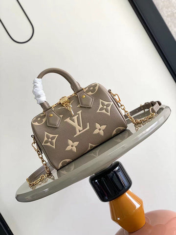 VS - LOV Women Bag - 1892