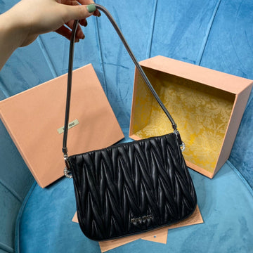 CS - MMU Women Bag - 099